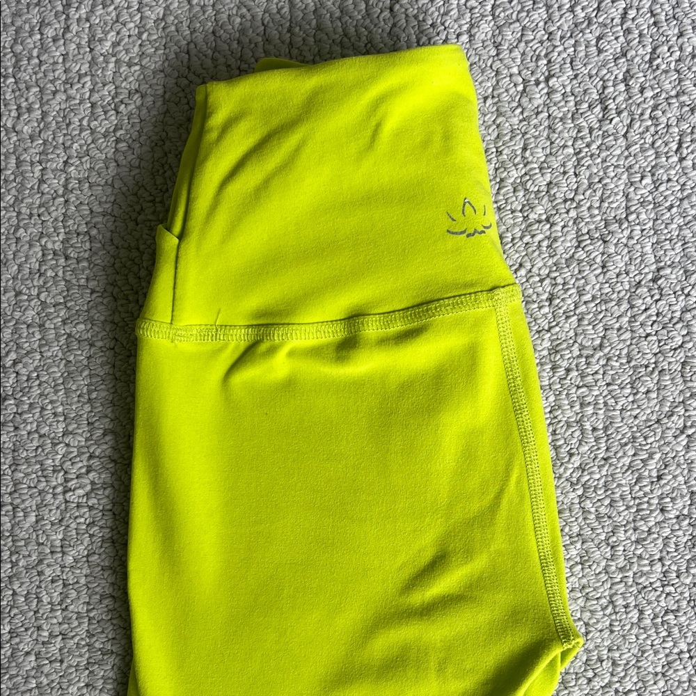 Like New Beyond Yoga Neon Spacedye At Your Leisure High-Rise Leggings Size XS